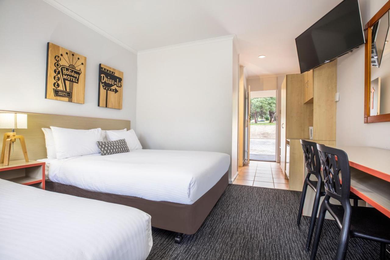 Burvale Hotel Nunawading Экстерьер фото