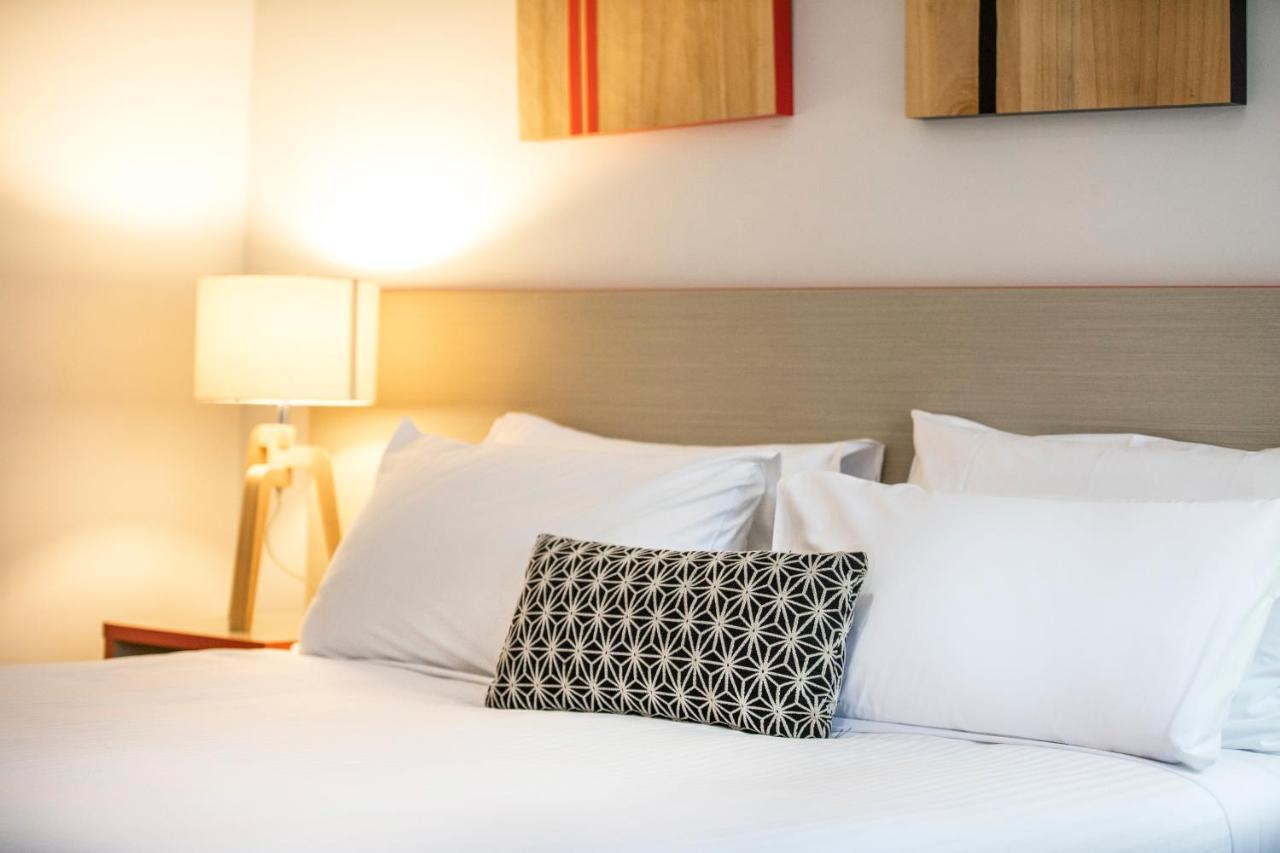 Burvale Hotel Nunawading Экстерьер фото