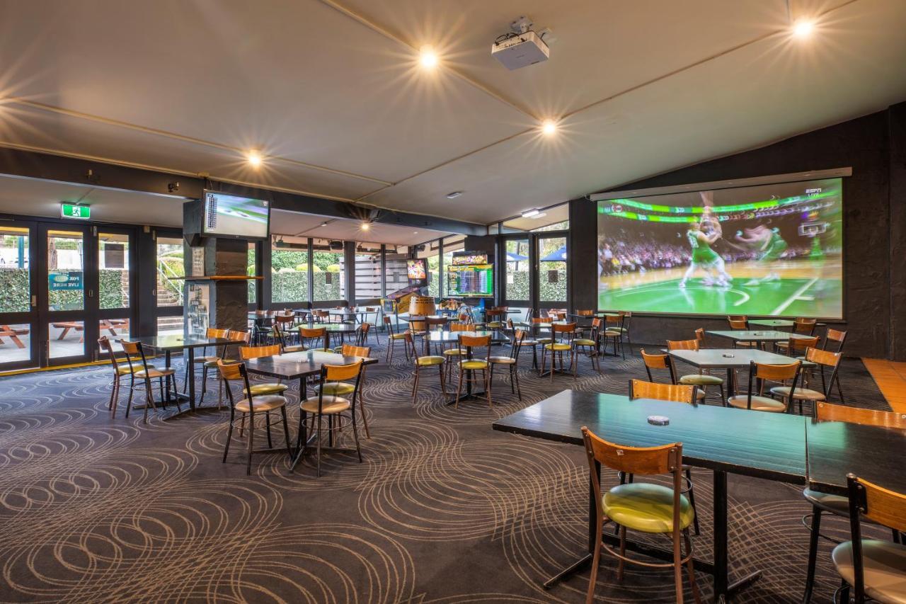 Burvale Hotel Nunawading Экстерьер фото