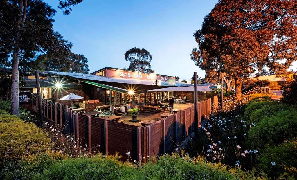 Burvale Hotel Nunawading Экстерьер фото