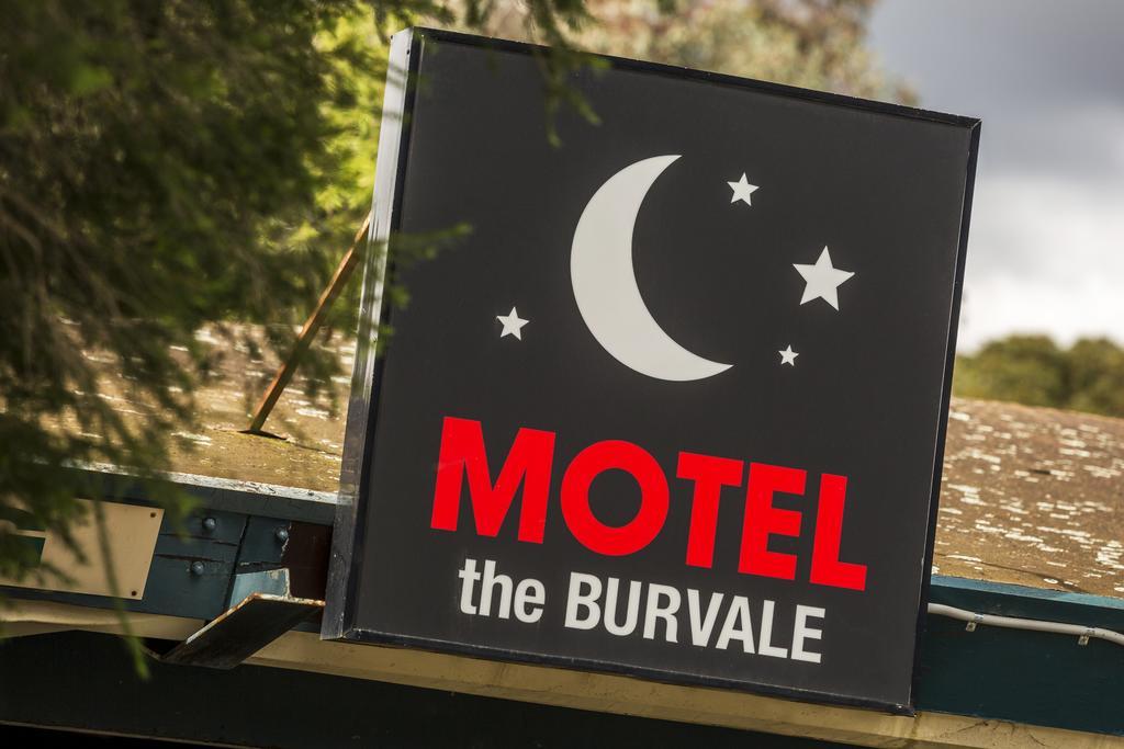 Burvale Hotel Nunawading Экстерьер фото
