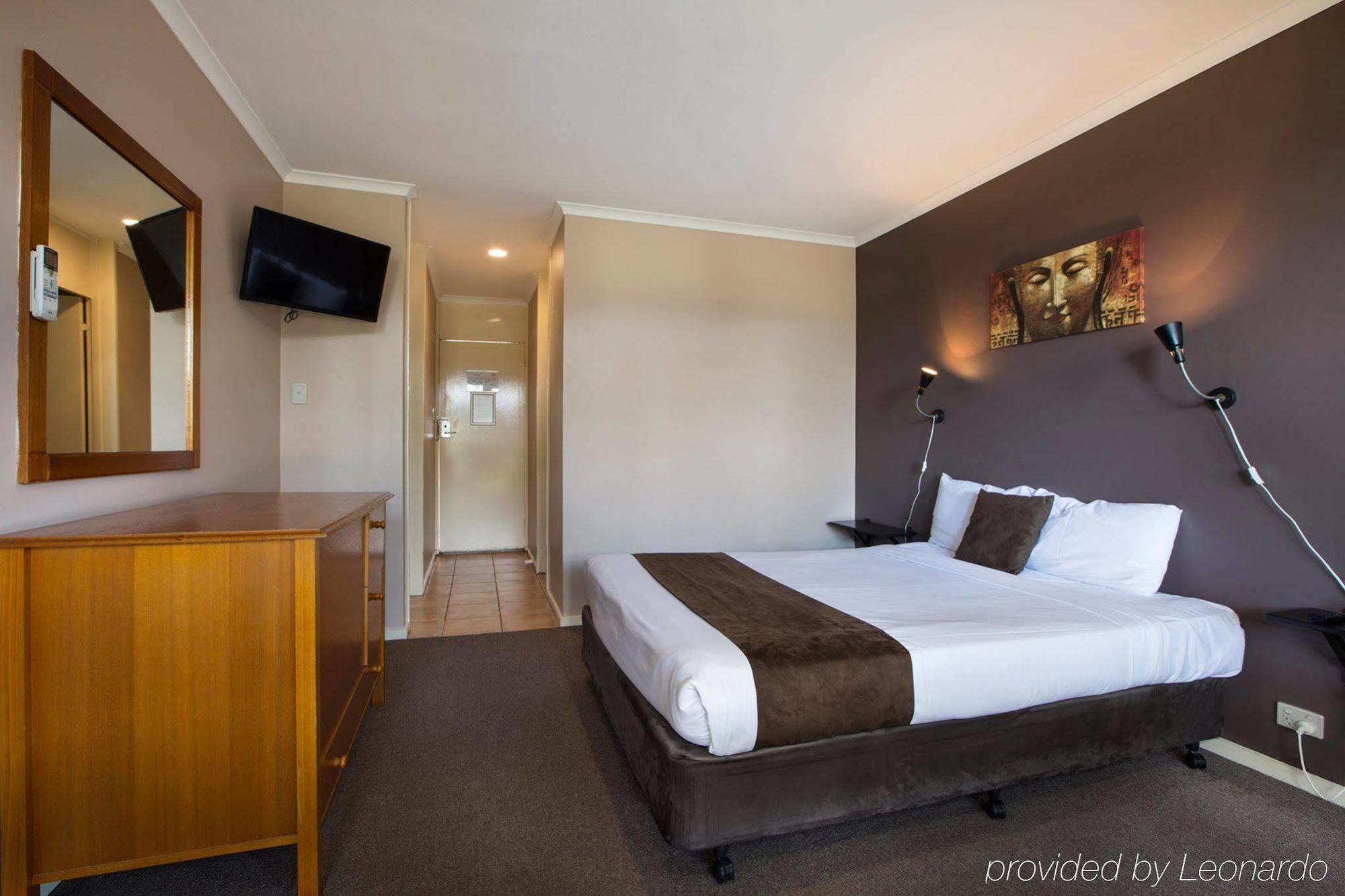 Burvale Hotel Nunawading Экстерьер фото
