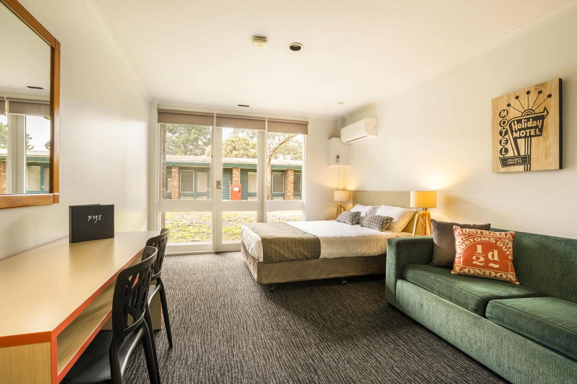 Burvale Hotel Nunawading Экстерьер фото